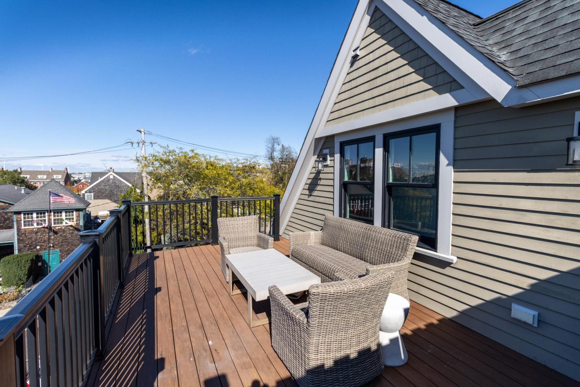 The Newport Lofts - 595 Thames Street Villa Eksteriør billede
