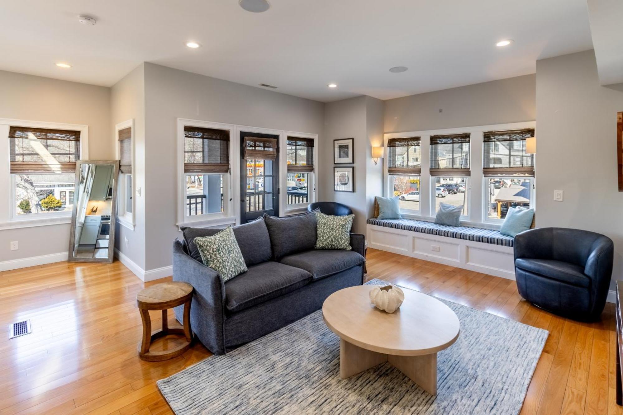 The Newport Lofts - 595 Thames Street Villa Eksteriør billede