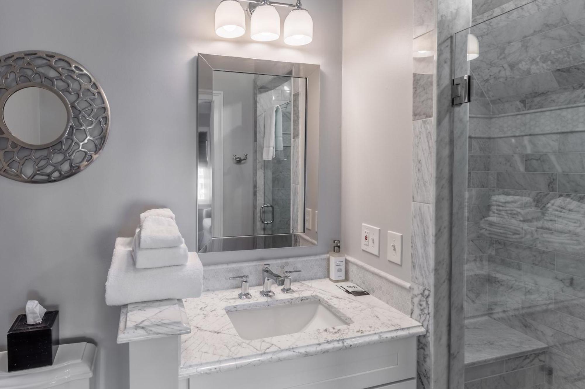 The Newport Lofts - 595 Thames Street Villa Eksteriør billede